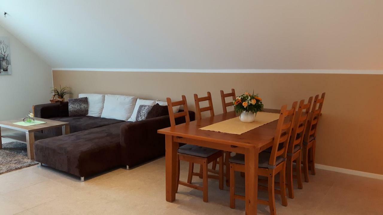 Ferienwohnung Deussen Blessem Екстер'єр фото